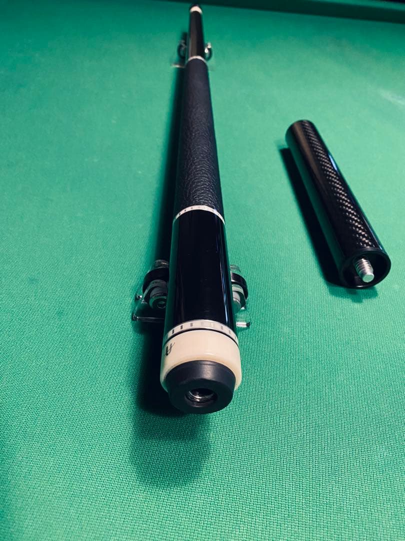 UNIVERSAL CUE- ユニバーサル バットとエクステンション　ラジアル