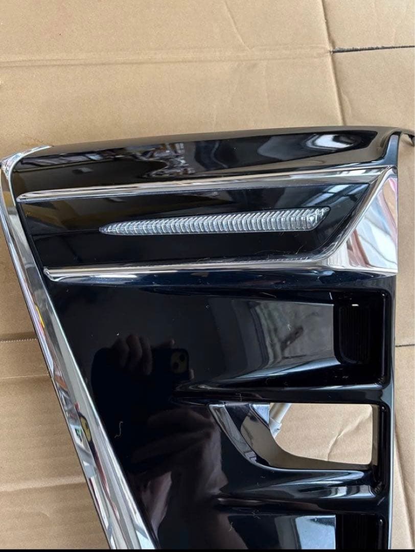 シグネチャイルミ ヴォクシー80