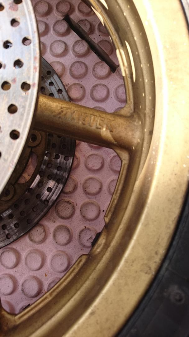 HONDA NSR250R 純正 フロントマグホイール 17インチ 金塗装