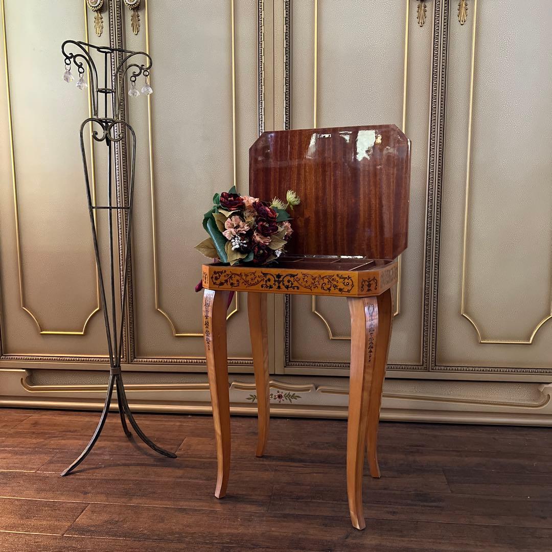 k116r118 イタリア製 象嵌細工サイドテーブル 収納付き クラシカル家具