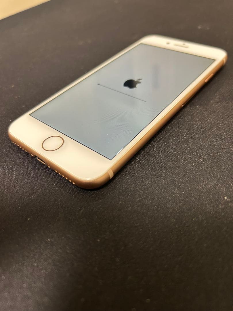 ス*き様 Apple iPhone8 64GB ゴールド 本体 中古