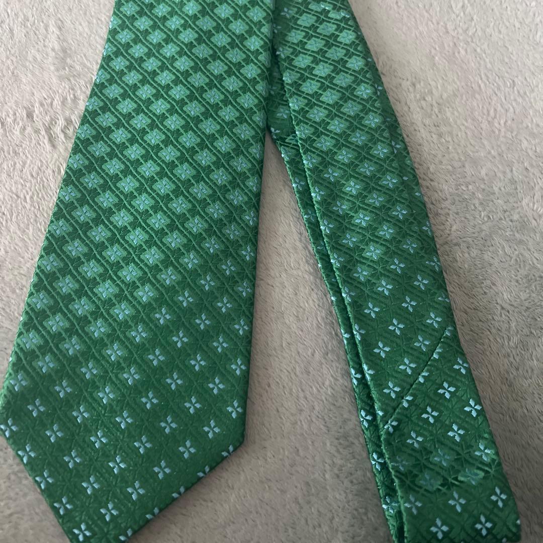 美品　Charvet ネクタイ２本