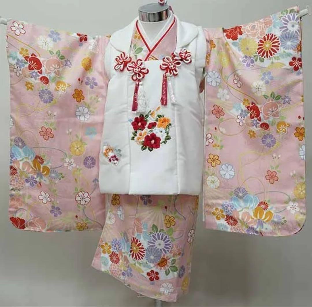 七五三 三歳 女児 被布着物フルセット 被布に刺繍入り 伊達襟付き ピンク色