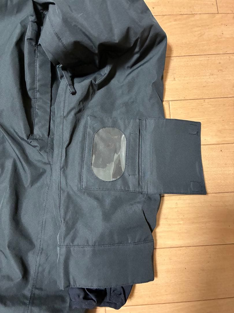 SANTA CRUZ O’NEILLスノボウェア レディース上下プロテクター付き