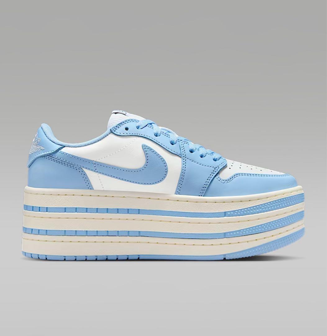 靴 Nike Air Jordan 1 Triple Stack Psychic