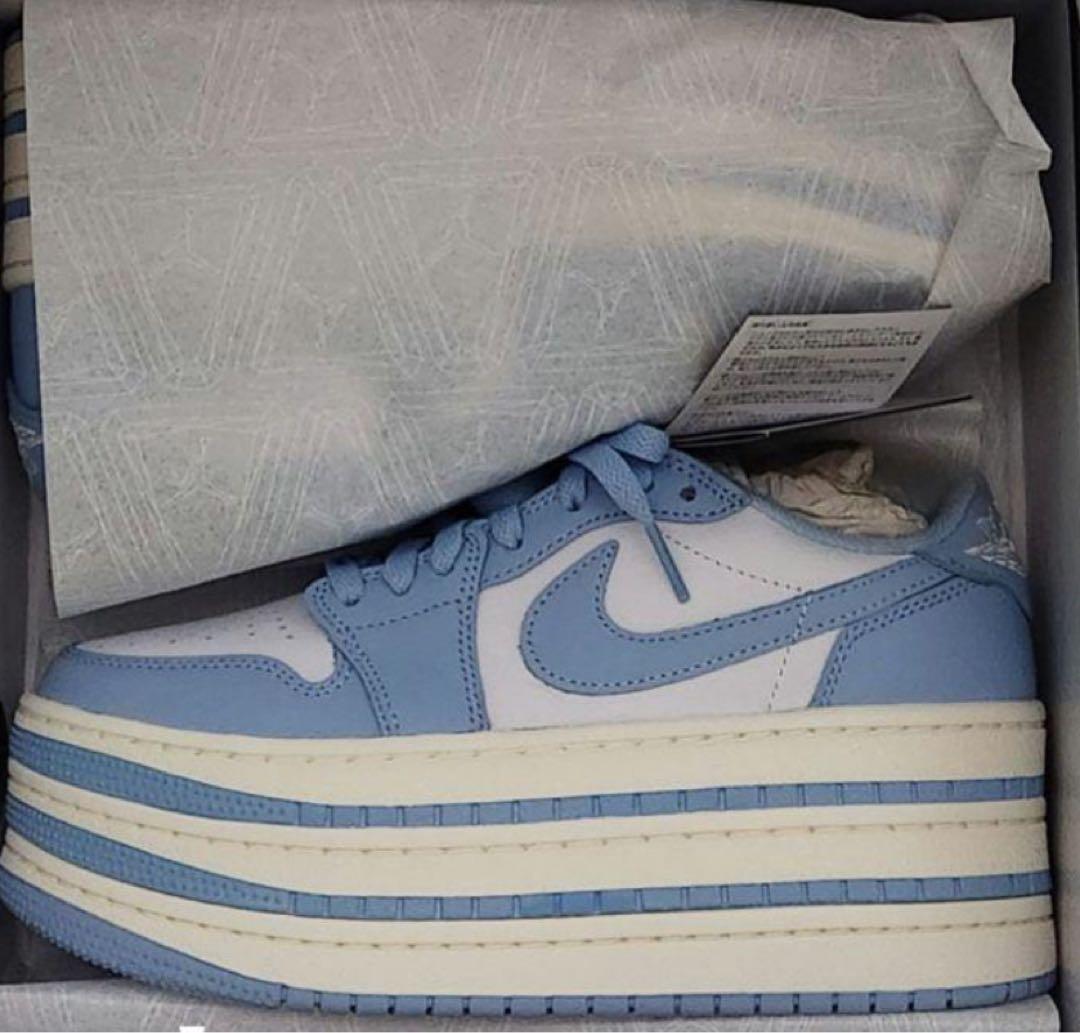 靴 Nike Air Jordan 1 Triple Stack Psychic