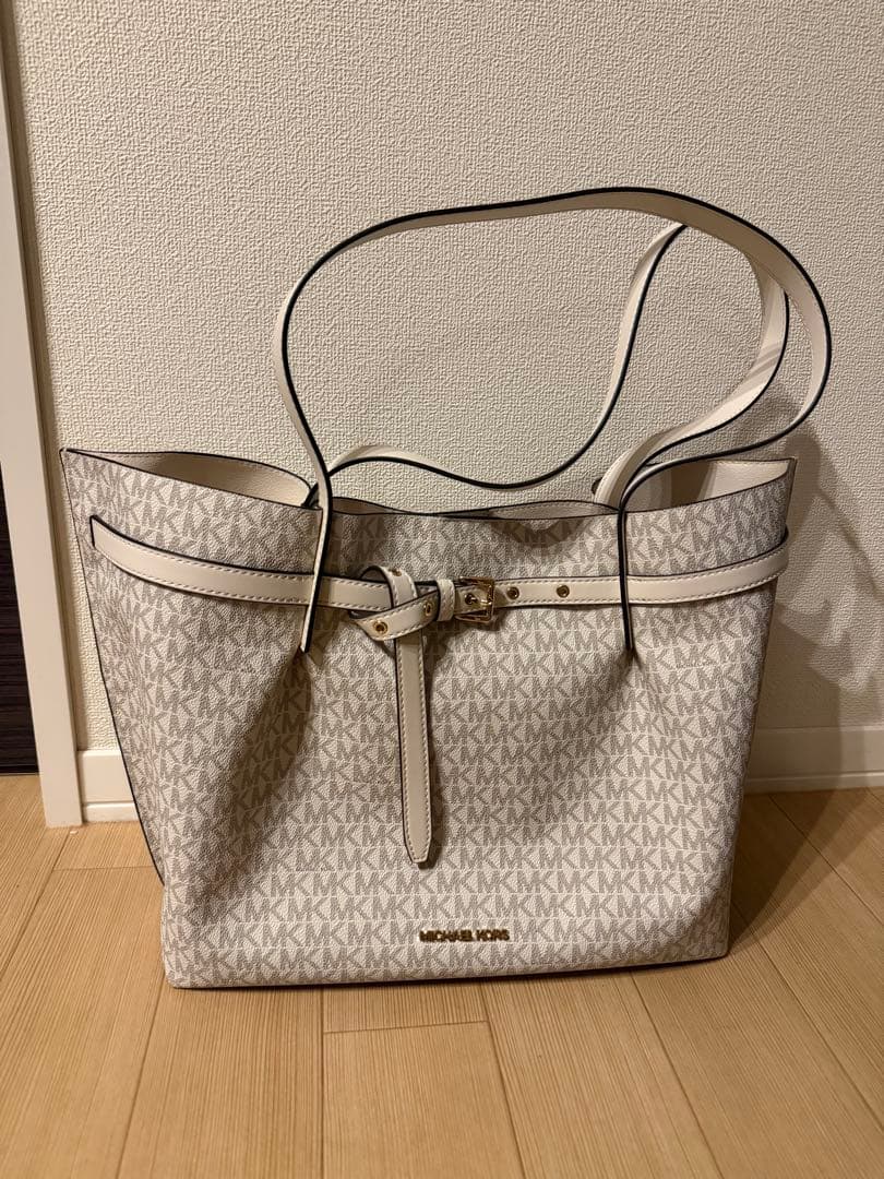 【新品未使用】 MICHAEL KORS トートバッグ　白