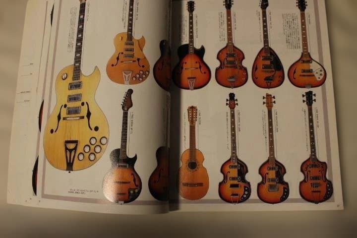 ☆Bizarre Guitars Book USED☆