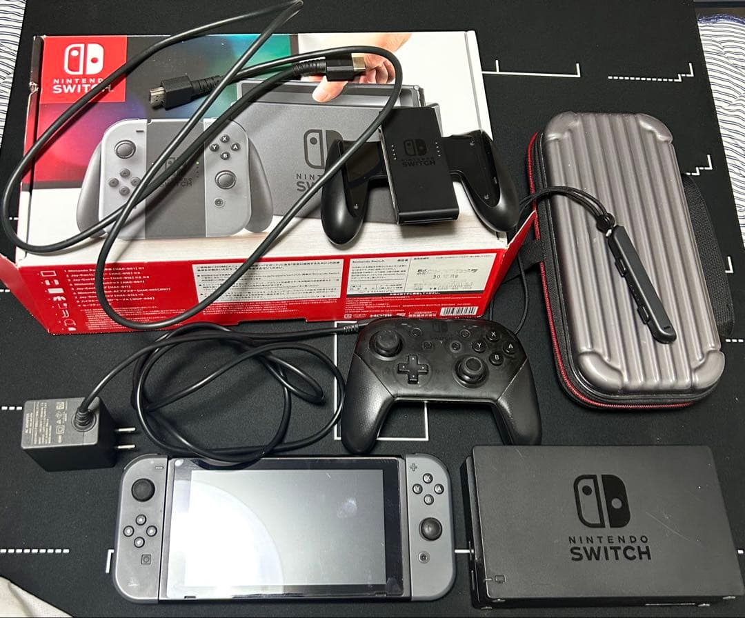 Nintendo Switch 本体 + 付属品　Proコントローラー