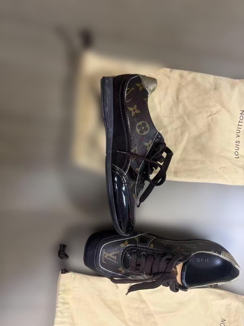 Louis Vuitton スニーカー 36 サイズ