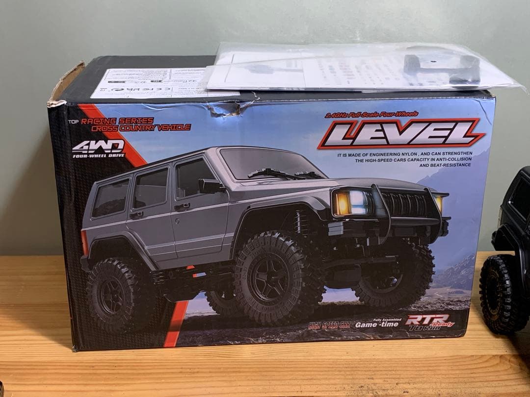 チョロ【美品】LEDライト付きグレーRCカー