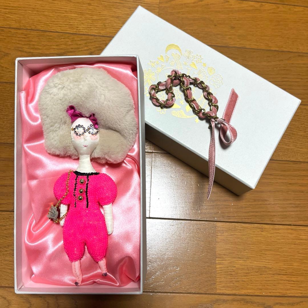 piment ビーズ刺繍ドールチャーム