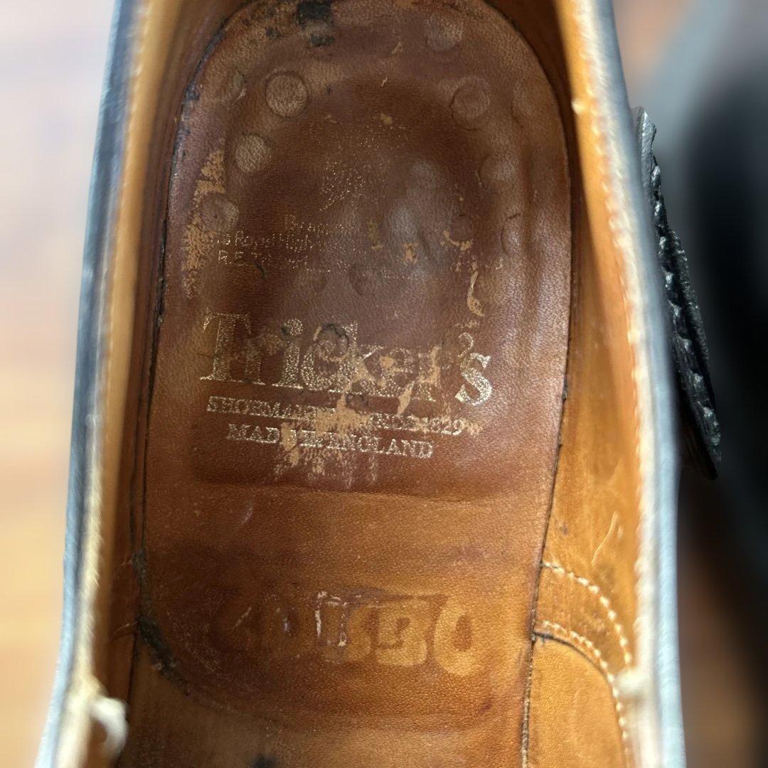 トリッカーズ ストレートチップ