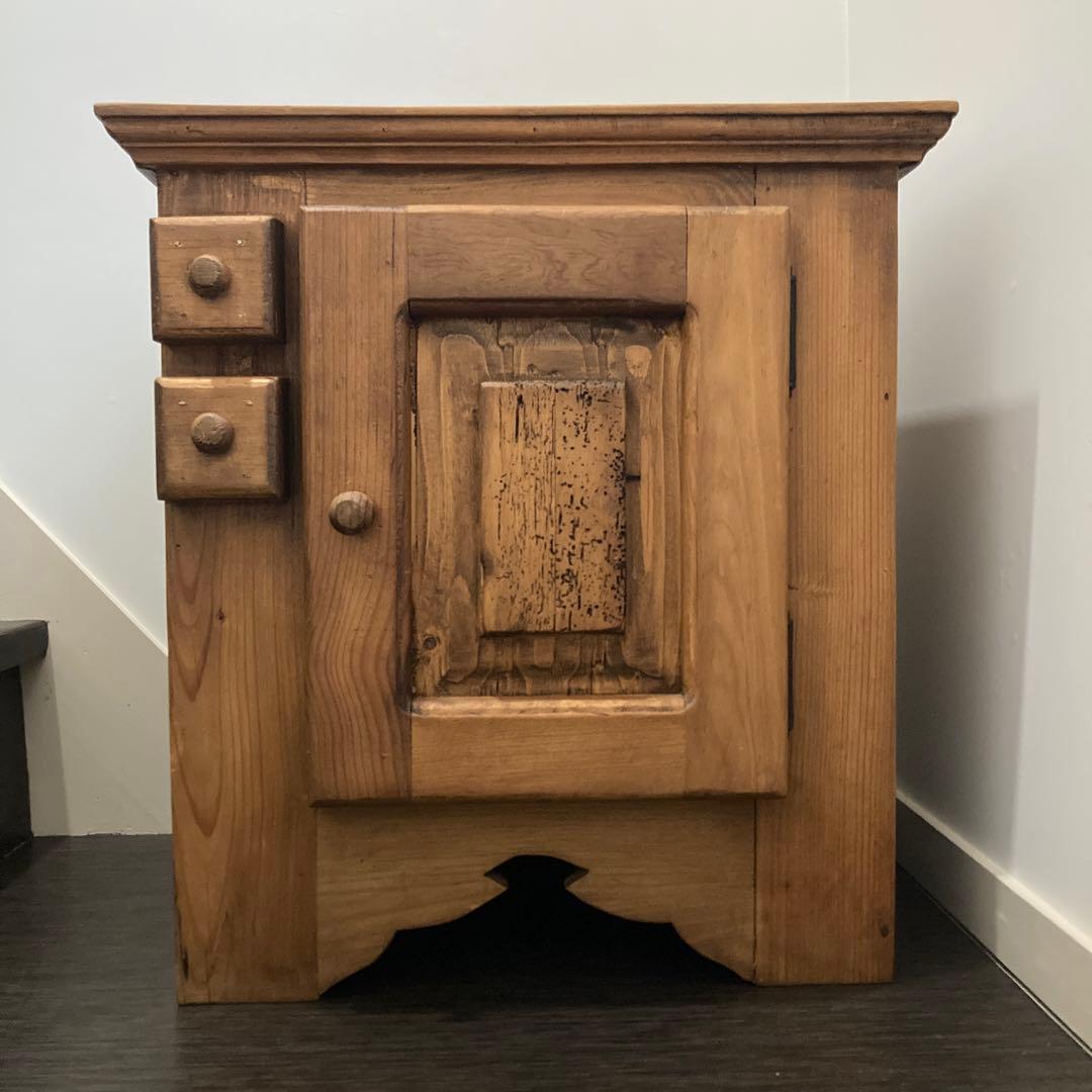 アンティーク　サイドチェスト