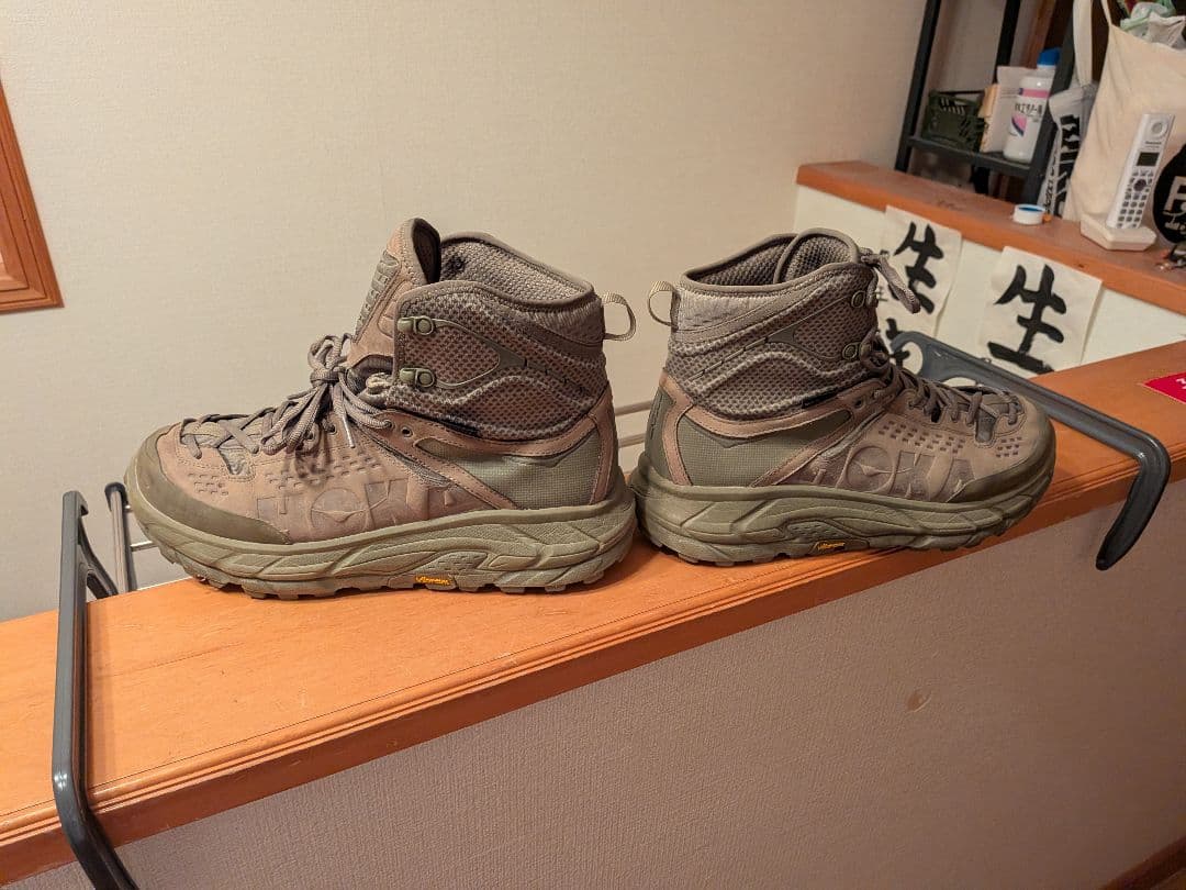 ホカオネオネHOKA ONE ONE TORULTRA HI US12 30cm