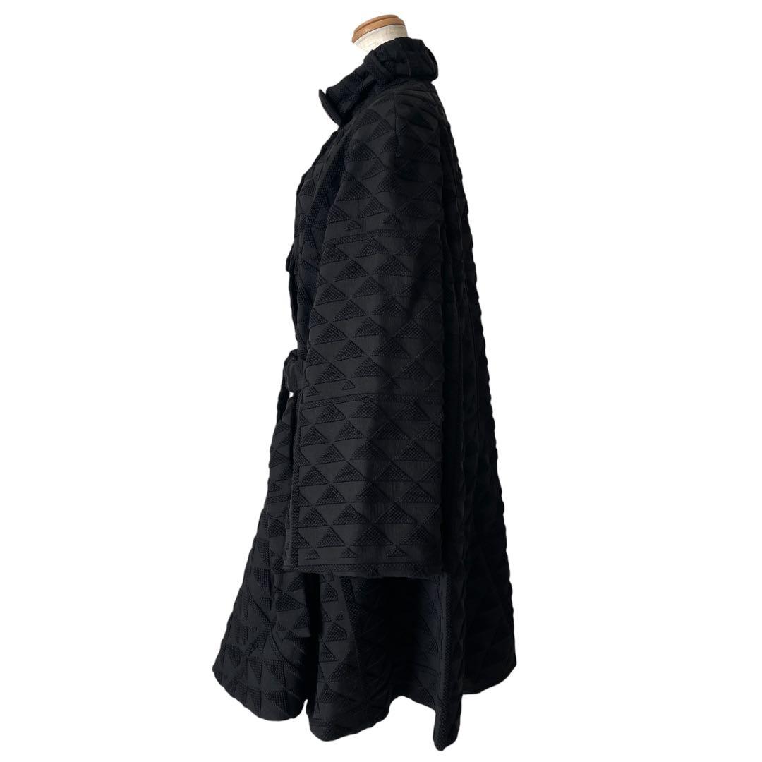 希少美品　 GIORGIO ARMANI　ケープコート　ブラック　46
