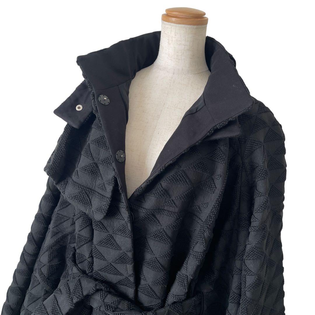 希少美品　 GIORGIO ARMANI　ケープコート　ブラック　46