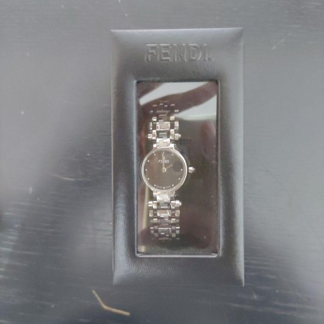 VMPD7-105-9 FENDI 腕時計 レディース 上品