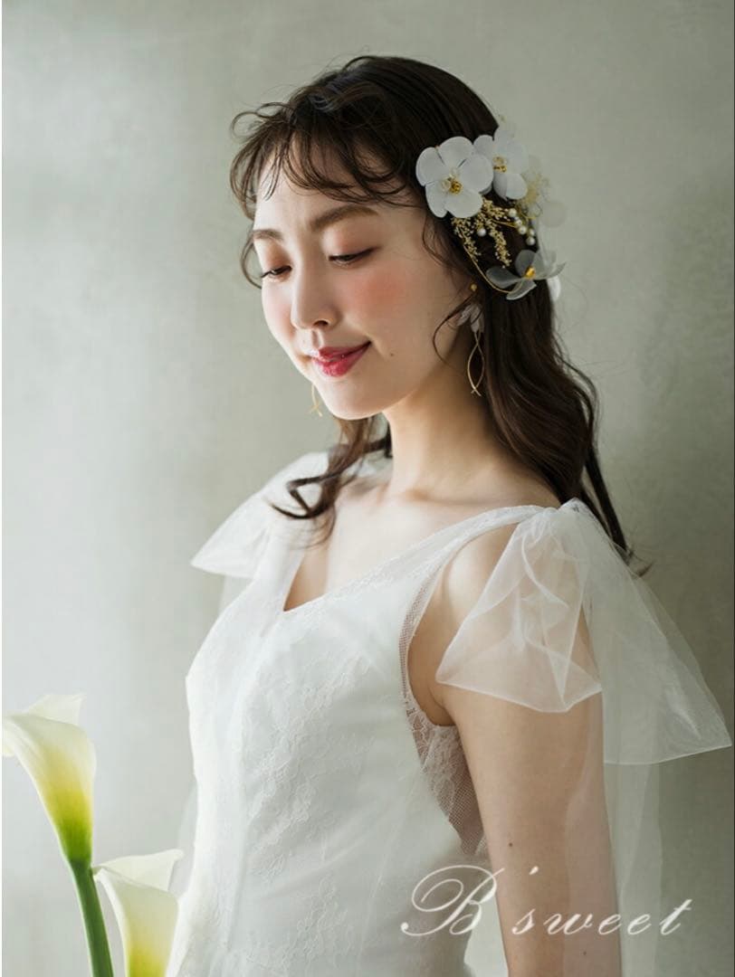 ノースリーブ　ウェディングドレス