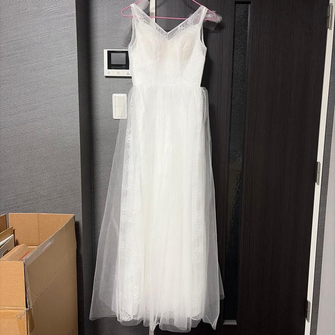 ノースリーブ　ウェディングドレス