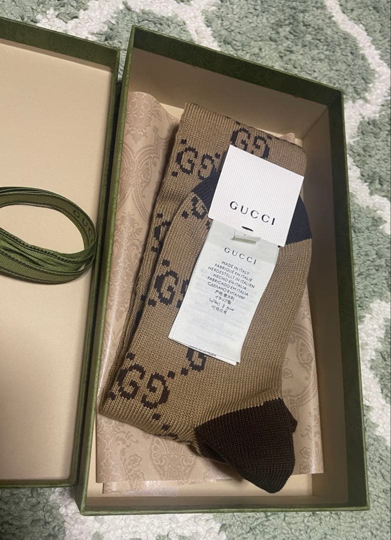 GUCCI正規新品♡グッチ♡ロングソックスM箱カード付きロゴハイソックス