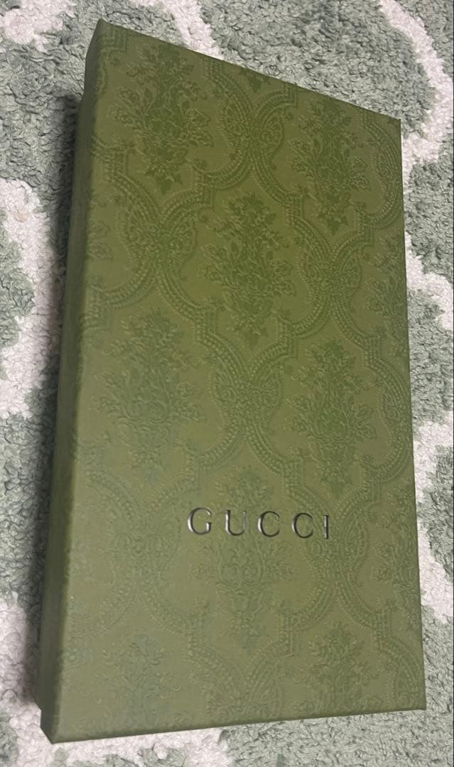 GUCCI正規新品♡グッチ♡ロングソックスM箱カード付きロゴハイソックス