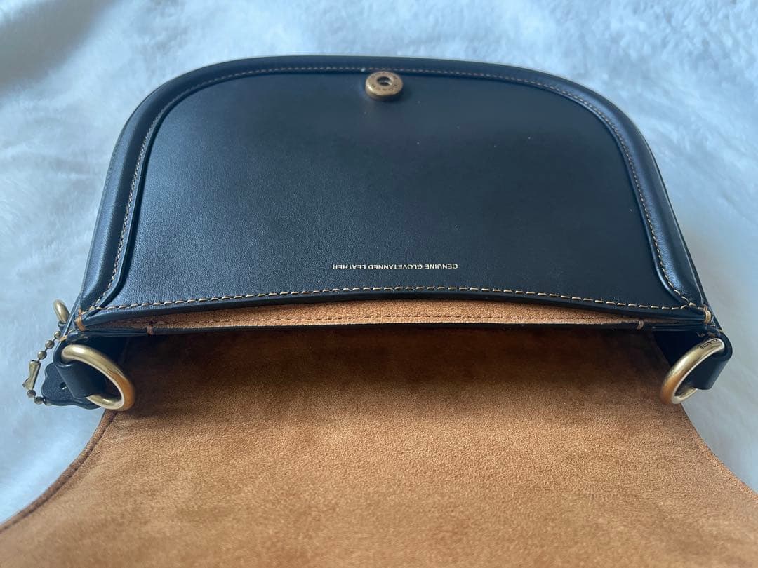 【美品】コーチ ビート 2way ショルダーバッグ サドルバッグ レザー 黒