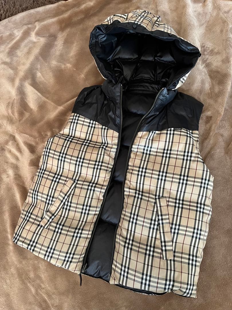 BURBERRY☆ダウンベストリバーシブル☆160 レディース メンズ☆美品