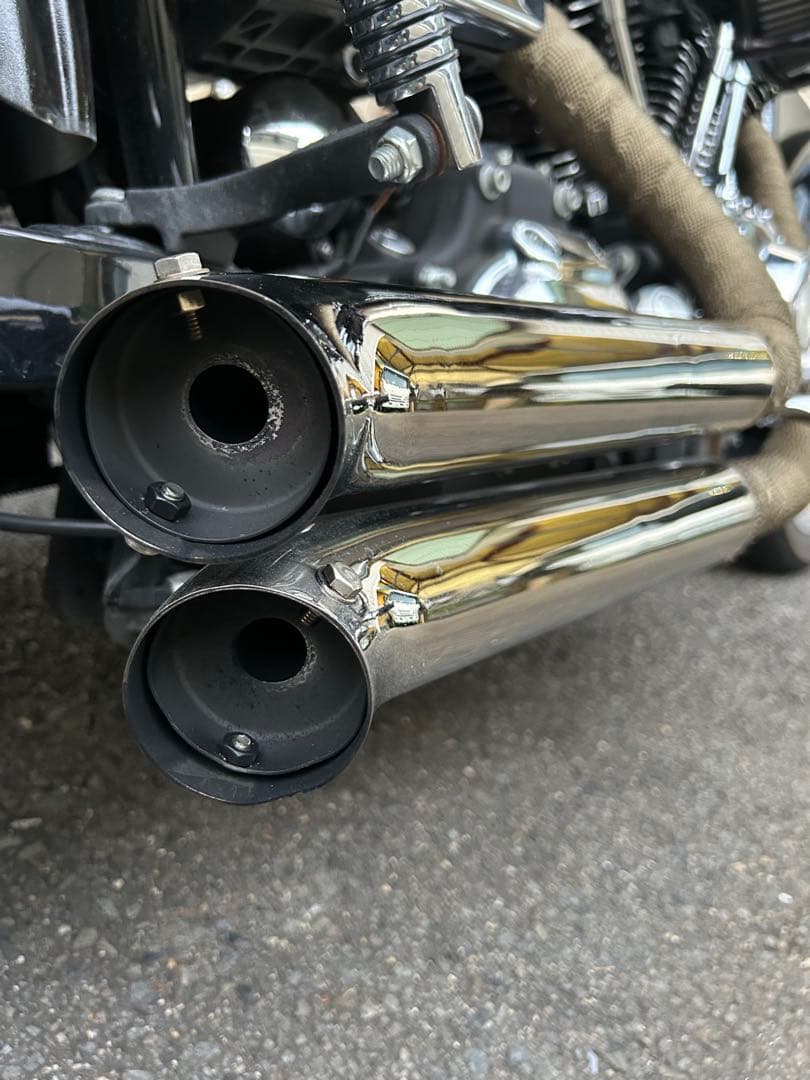 ダイナ　fxdl バッサーニ(Bassani) ファイアースウィープマフラー