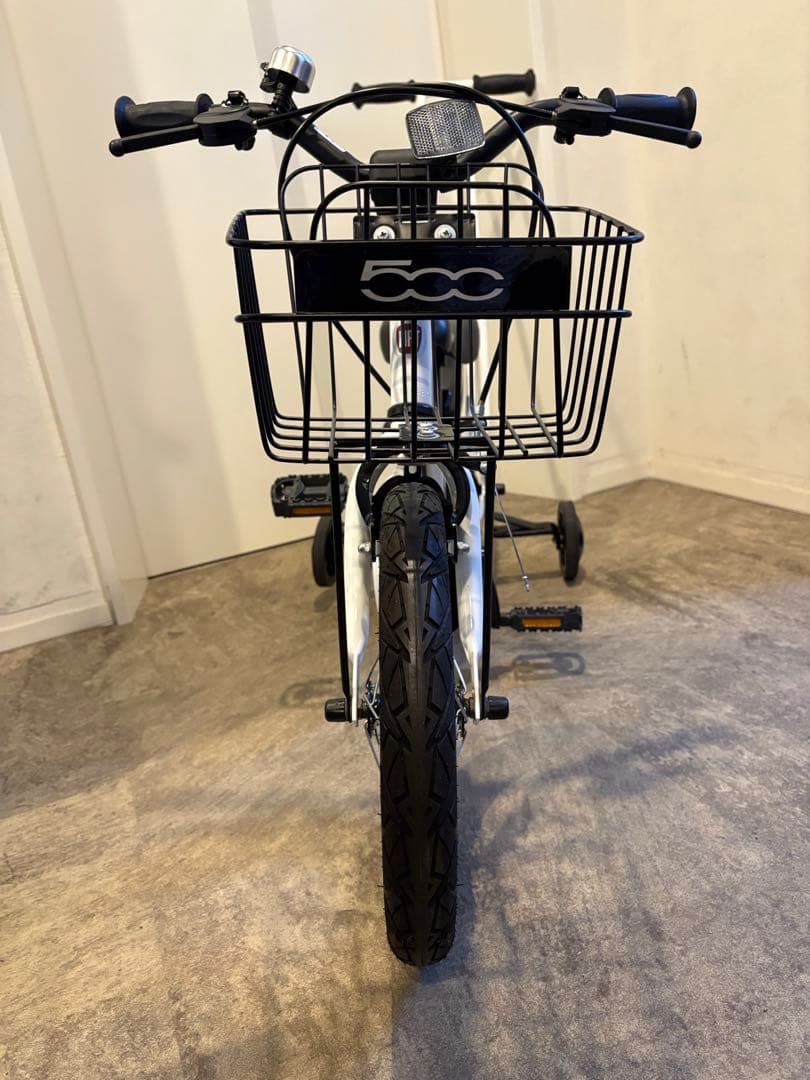 FIAT 子供用自転車 ホワイト 前カゴ付き