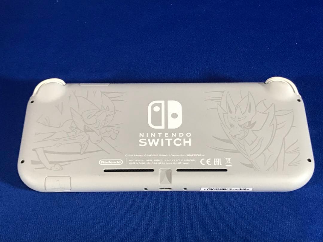 【中古】Nintendo Switch Lite ザシアン・ザマゼンタデザイン
