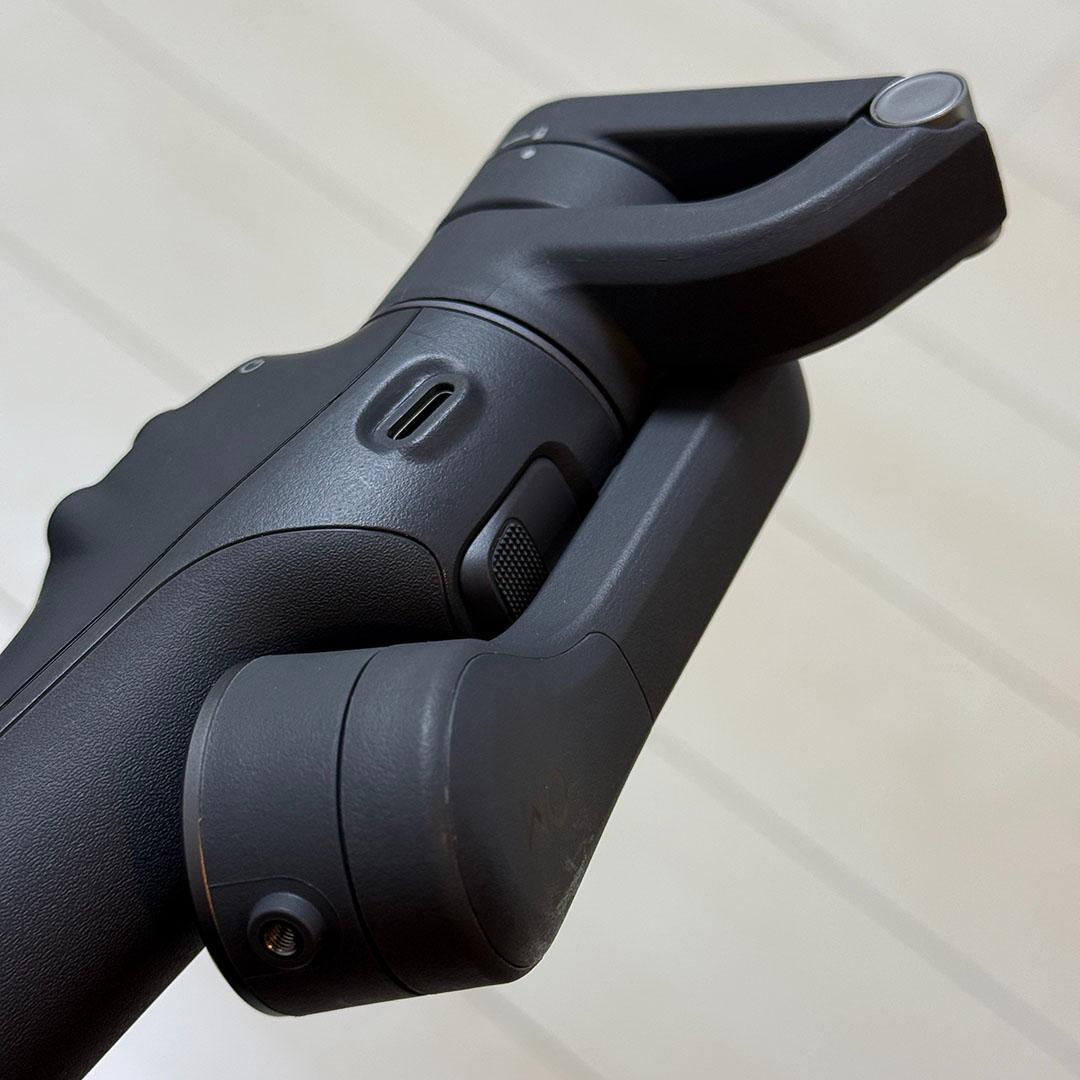 【美品】DJI OSMO MOBILE 6　スタビライザー ★おまけ追加★