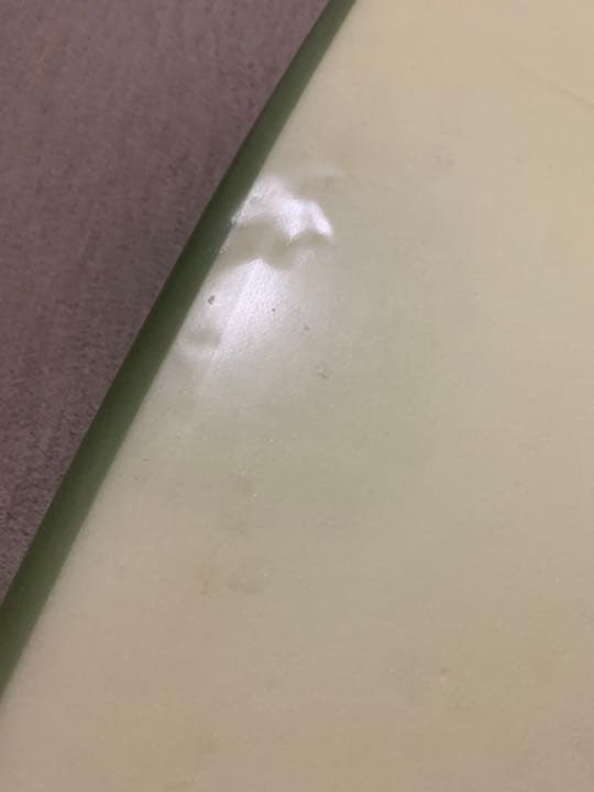 YUサーフボード   サイモンシェイプ　6‘2“  未使用　傷あり