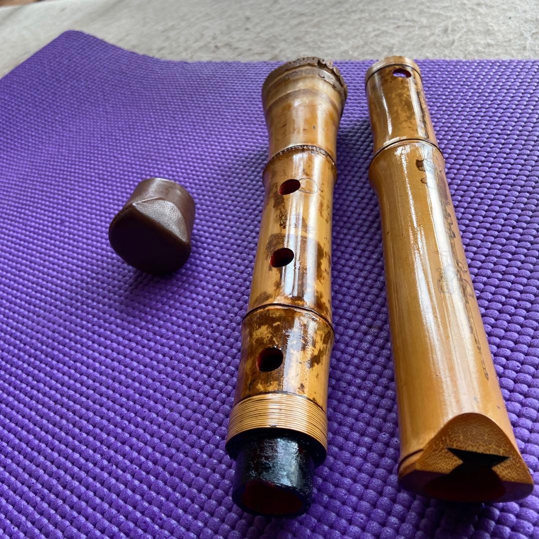 38 値下げ　尺八　一尺六寸管　銘　○軒？　二印　梅軒だと教えて頂きました