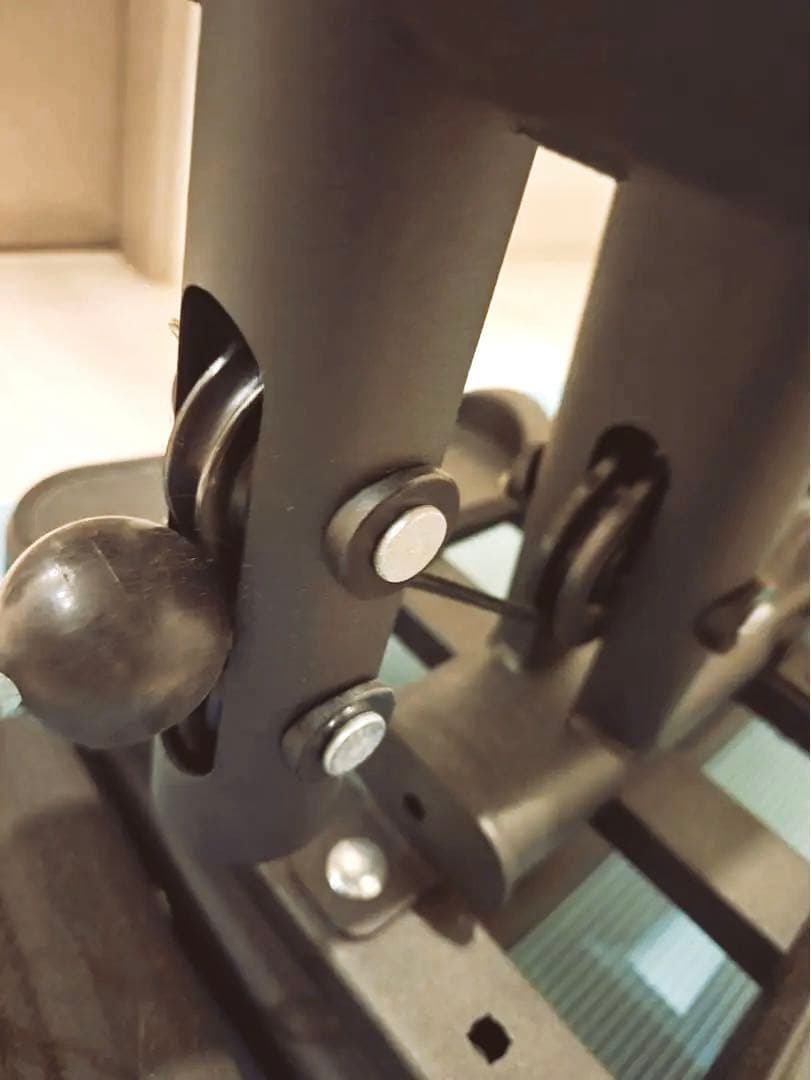 Lysin ウエイトトレーニングマシン