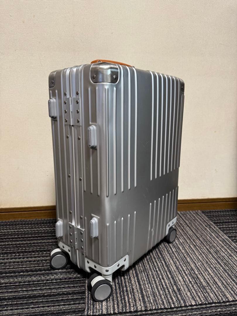 イノベーターinnovator ステアリングシルバー INV1811 36L