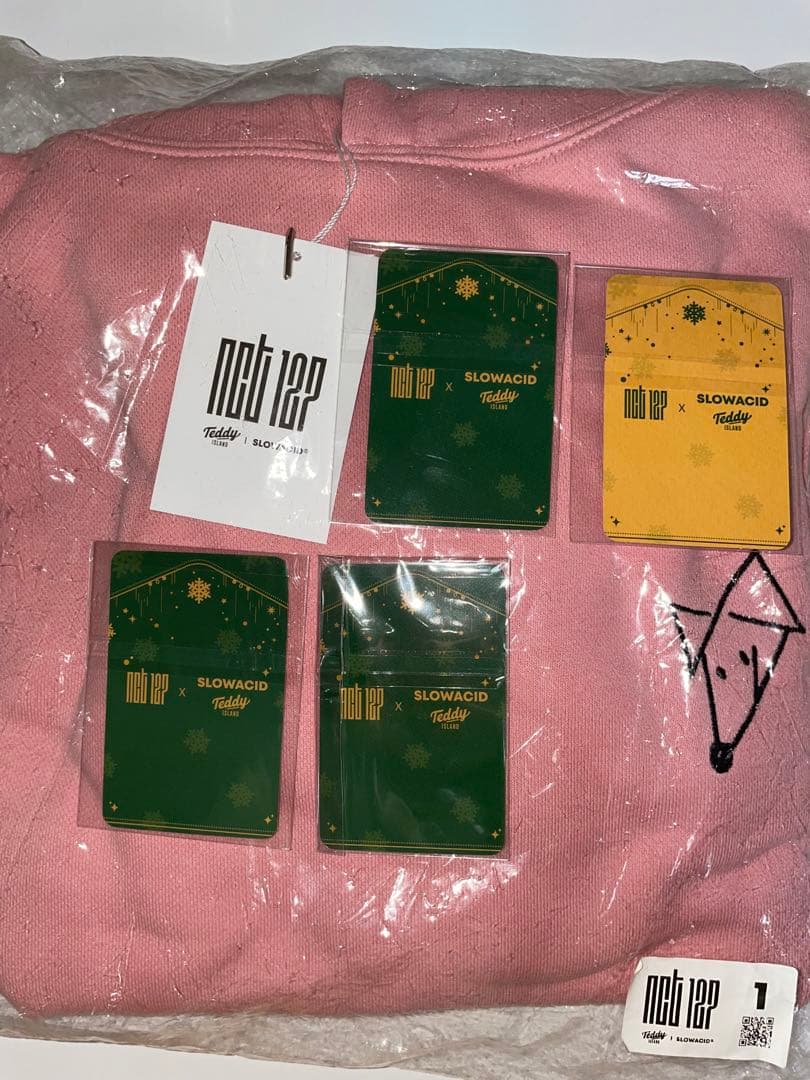 テヨン トレカ パーカー slowacid×teddy 