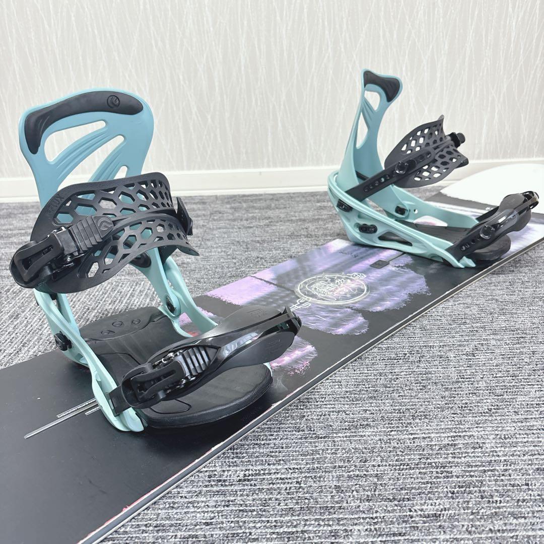 42超豪華❗️バートン×FLUX レディース スノーボードセット★スノボ138cm
