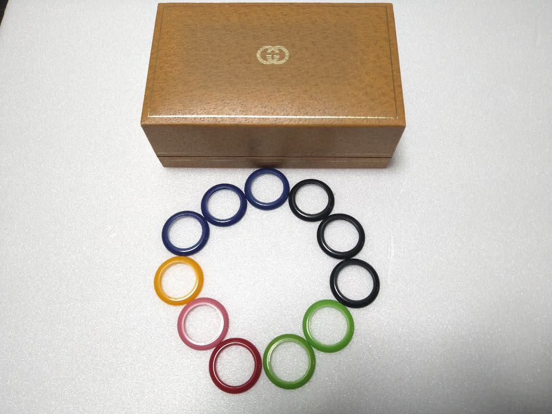 GUCCI　チェンジベゼル　12個　箱付き　同色あり