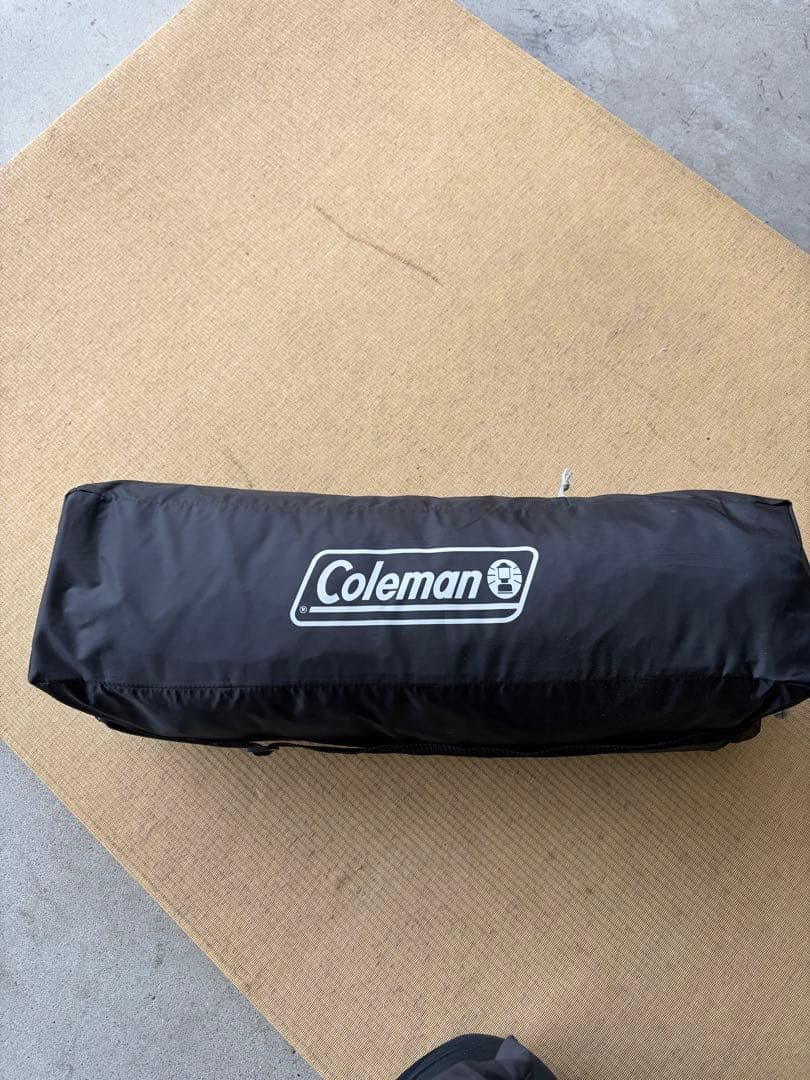 Coleman Family Screen Shadeダークルーム