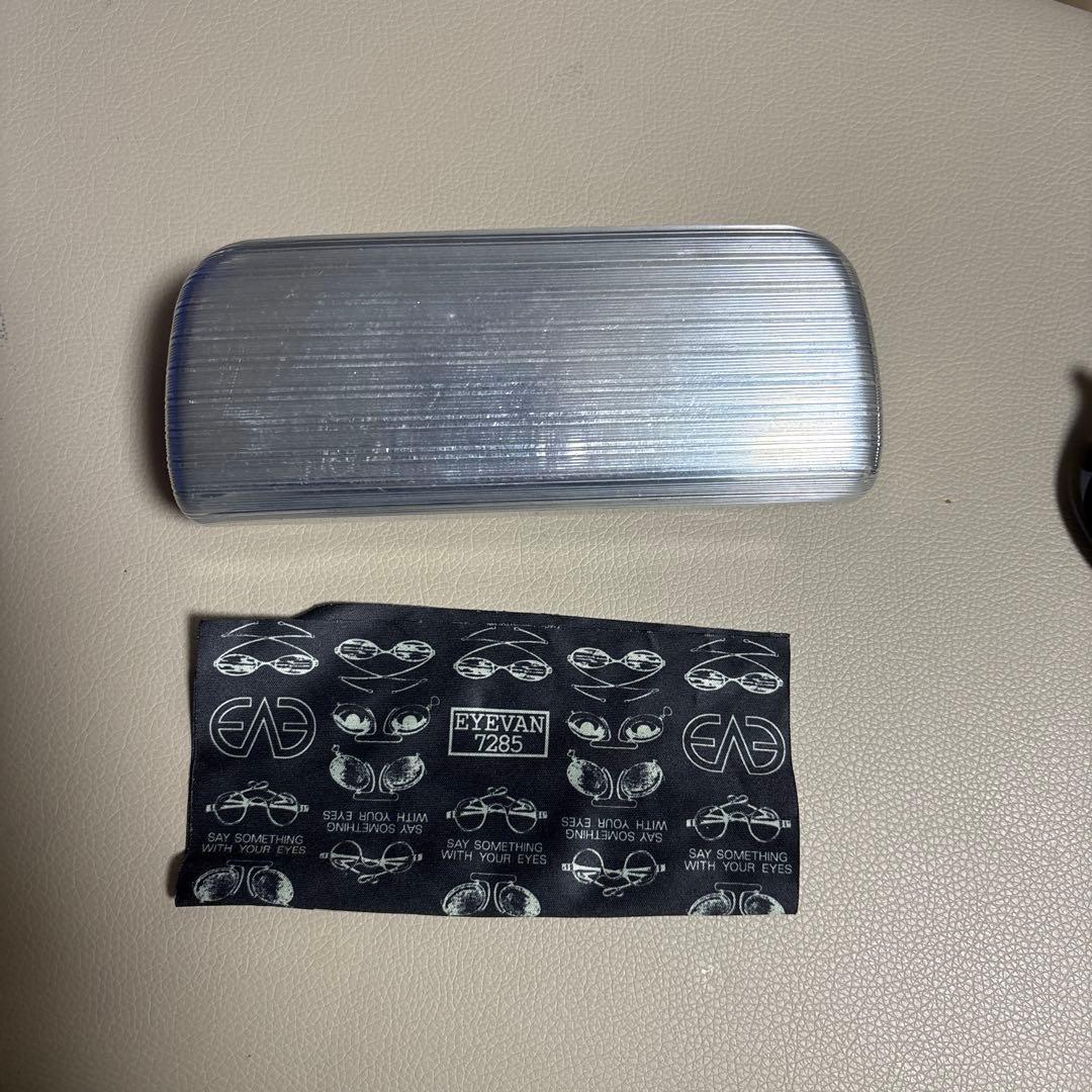 小物 EYEVAN 7285