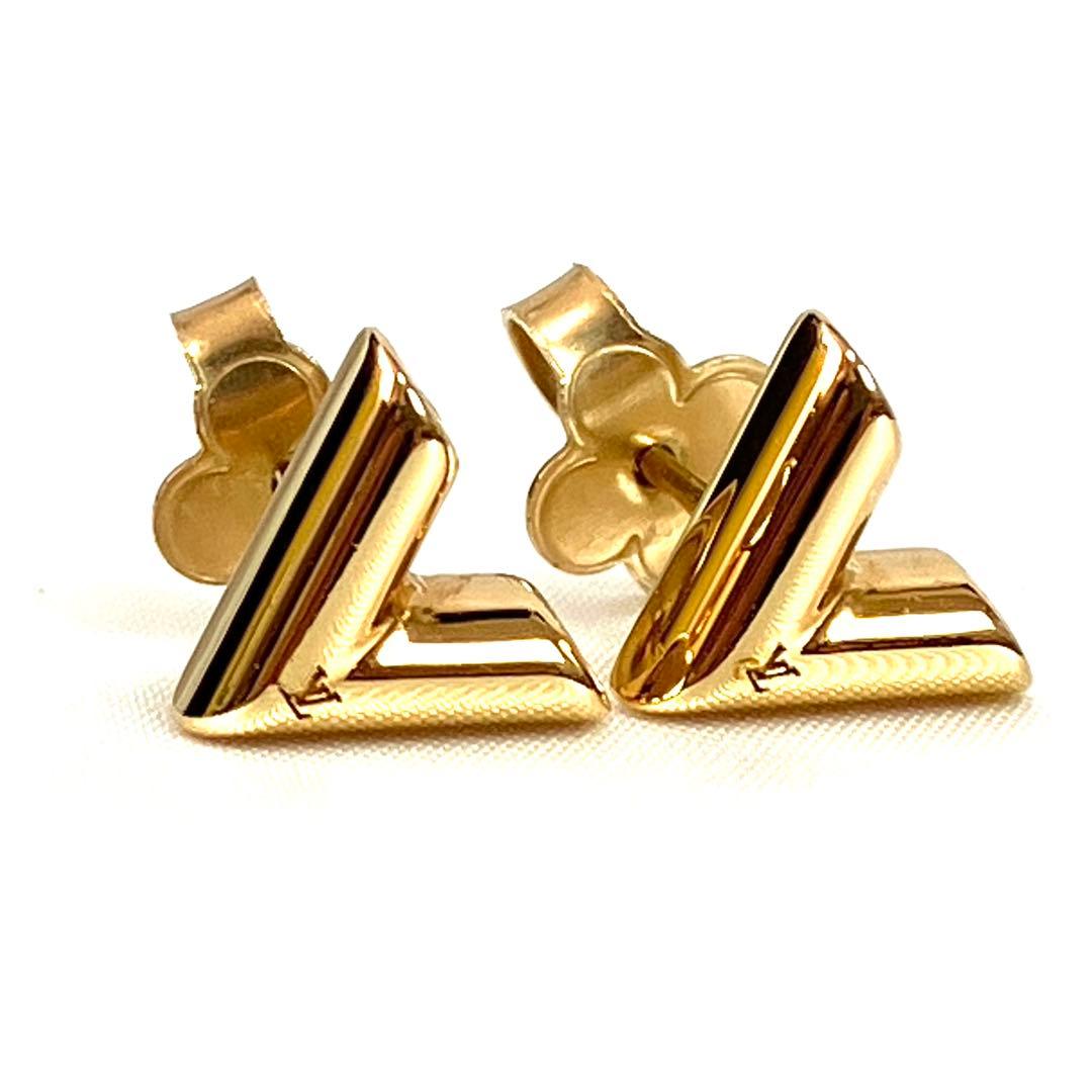 【極美品】ルイヴィトン　エセンシャルV ピアス　ゴールド　ロゴ刻印　M68153