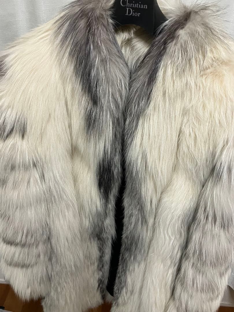 YSL イヴサンローラン　ファーコート ホワイト・グレー
