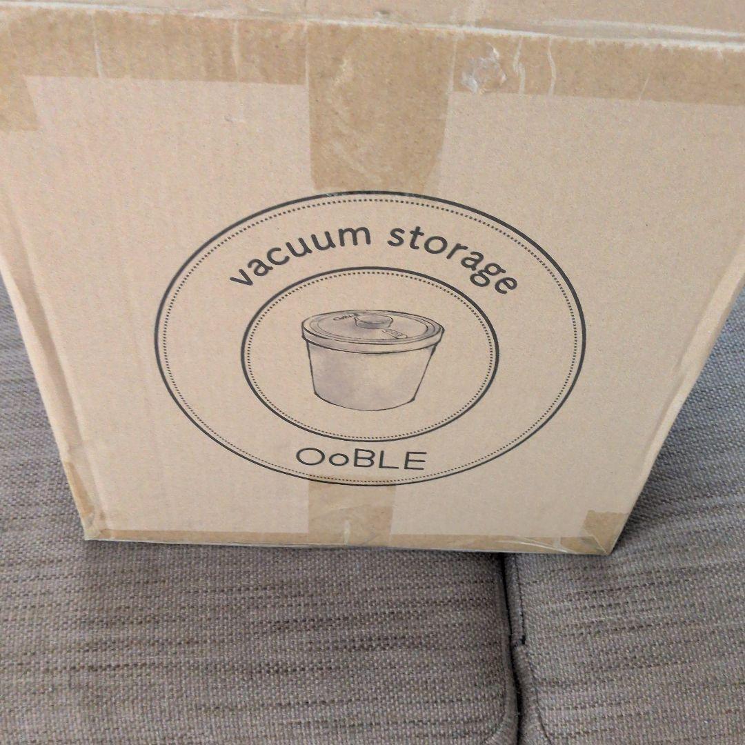 OoBLE 真空保存容器 黒