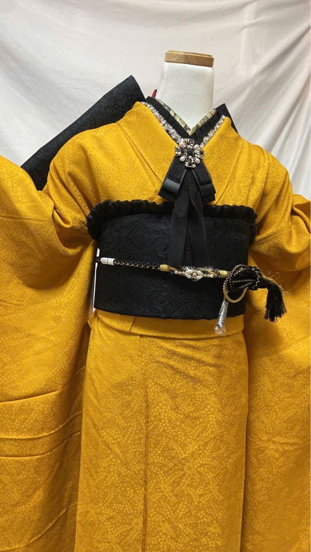 人気黄色無地振袖　成人式　フルセット　正絹　振袖フルセット