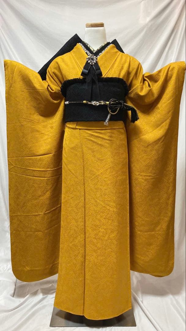 人気黄色無地振袖　成人式　フルセット　正絹　振袖フルセット