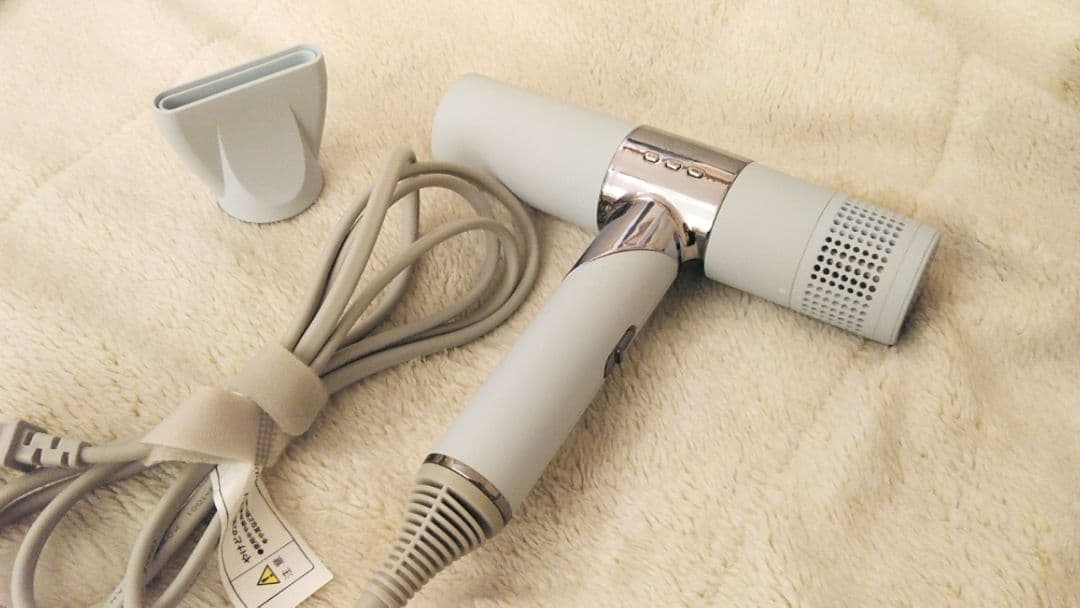 【にこ】KINUJO キヌージョ キヌジョ　ペールブルー　ヘアドライヤー