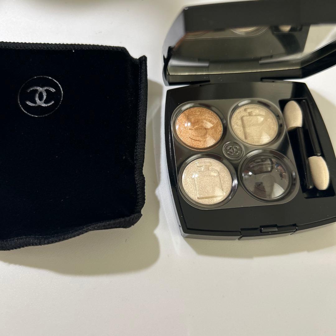 未使用CHANEL シャネルレキャトルオンブル No.5 アイシャドウパレット