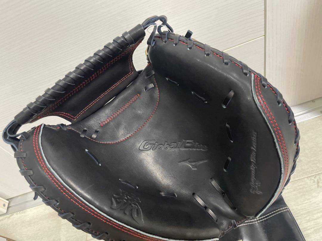 ⭐️新品未使用ミズノ⭐️硬式 捕手 ブロンド グローバルエリート 號 S-S型②