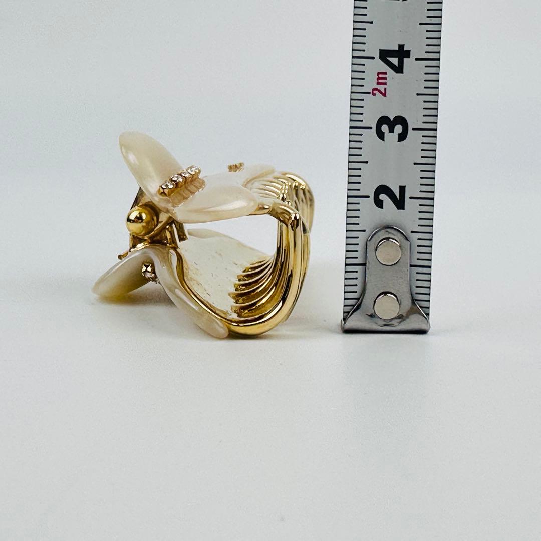 美品　アッカ　バレッタ　ヘアクリップ ゴールド アイボリー 約10cm ロゴ